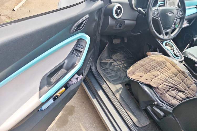 Used Chery QQ Little Ant 2021 150 000 Yuan Ant Fan Edition Ant Trend Version Lithium Iron Phosphate Interior 3