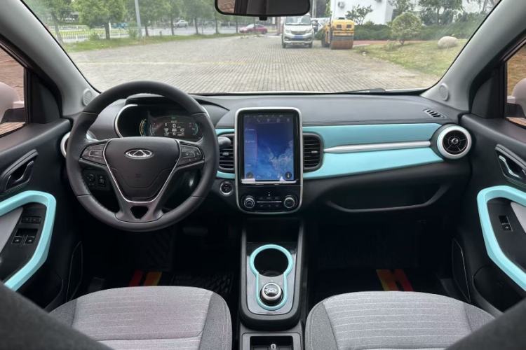 Used Chery QQ Little Ant 2021 150 000 Yuan Ant Fan Edition Ant Trend Version Lithium-Ion Battery Interior 4