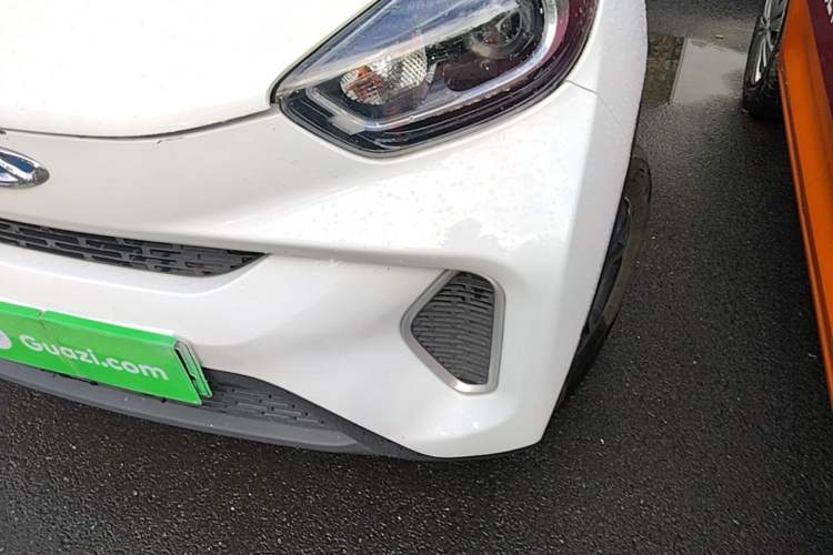 Used Chery QQ Little Ant 2021 200 000-Yuan Ant Fan Edition Talent Version NMC Battery 301 km Left Front Headlight