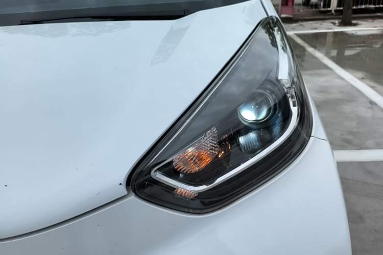 Used Chery QQ Little Ant 2021 150 000 Yuan Ant Fan Edition Ant Trend Version Lithium Iron Phosphate Left Front Headlight