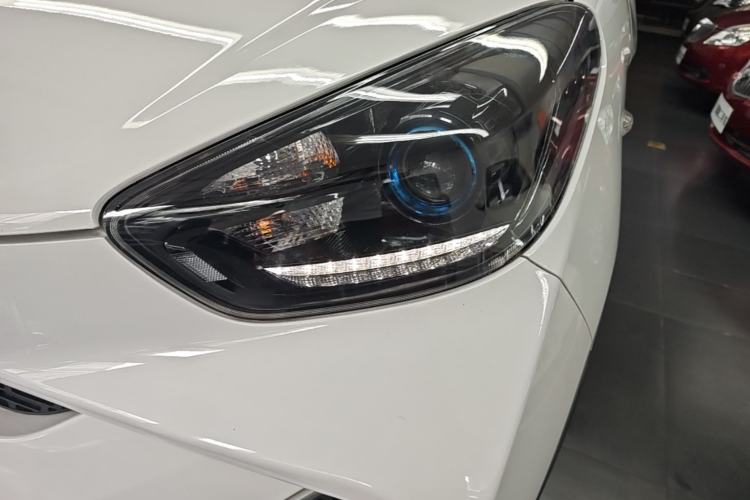 Used Chery QQ Little Ant 2021 200 000-Yuan Ant Fan Edition Energized Version Lithium Iron Phosphate 301 km Left Front Headlight