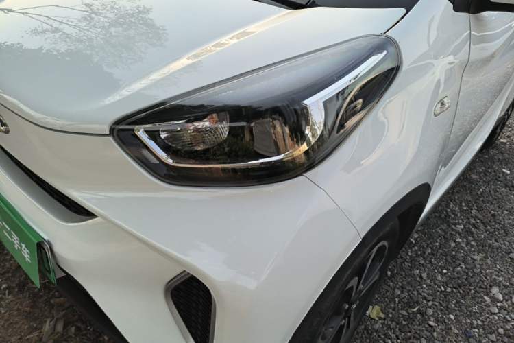 Used Chery QQ Little Ant 2021 200 000-Yuan Ant Fan Edition Talent Version NMC Battery 301 km Left Front Headlight