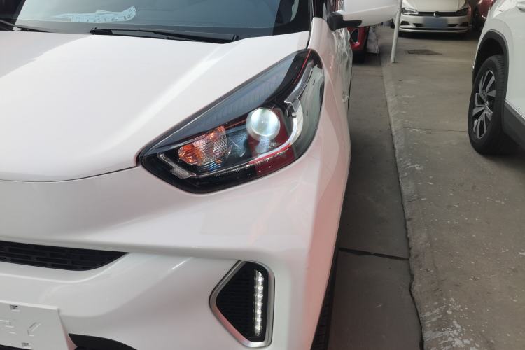 Used Chery QQ Little Ant 2021 150 000 Yuan "Ant Fan" Edition Ant Cool Version with Ternary Lithium Left Front Headlight