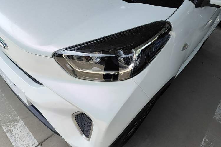 Used Chery QQ Little Ant 2021 150 000 Yuan "Ant Fan" Edition Ant Cool Version with Ternary Lithium Left Front Headlight