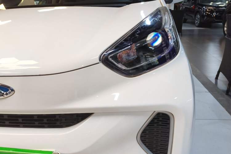 Used Chery QQ Little Ant 2021 150 000 Yuan Ant Fan Edition New Ant Cool Version Lithium Iron Phosphate Left Front Headlight