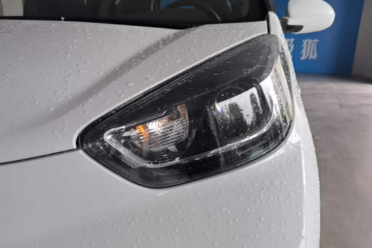 Used Chery QQ Little Ant 2021 150 000 Yuan Ant Fan Edition Ant Trend Version Lithium-Ion Battery Left Front Headlight