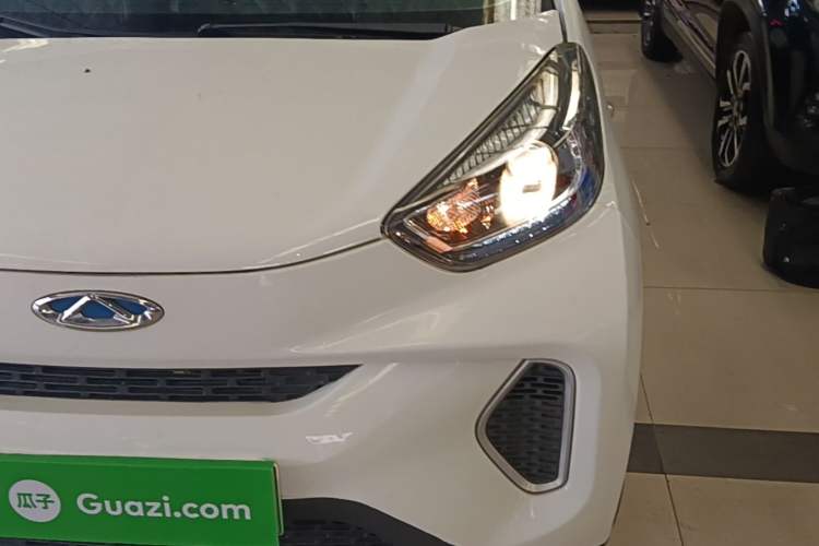 Used Chery QQ Little Ant 2021 150 000 Yuan Ant Fan Edition Ant Trend Version Lithium-Ion Battery Left Front Headlight