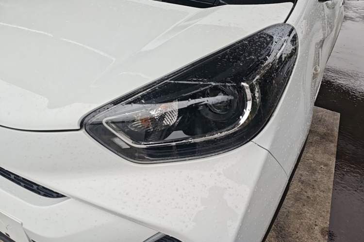 Used Chery QQ Little Ant 2021 200 000-Yuan Ant Fan Edition Energetic Version NMC Lithium Battery 301 km Left Front Headlight