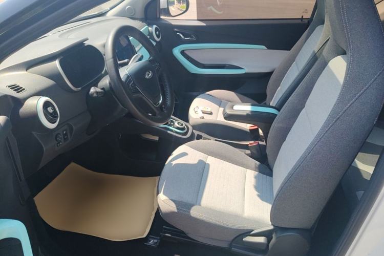 Used Chery QQ Little Ant 2021 200 000-Yuan Ant Fan Edition Talent Version NMC Battery 301 km Left Front Seat