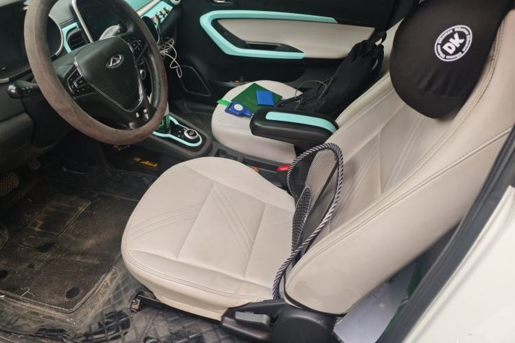 Used Chery QQ Little Ant 2021 200 000 Yuan "Ant Fan" Edition Energized Version NMC Lithium Battery 301 km Left Front Seat