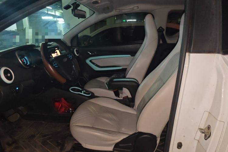 Used Chery QQ Little Ant 2021 200 000-Yuan Ant Fan Edition Oxygen Version Lithium-Ion Battery 301 km Left Front Seat