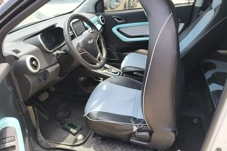 Used Chery QQ Little Ant 2021 150 000 Yuan Ant Fan Edition Ant Trend Version Lithium-Ion Battery Left Front Seat