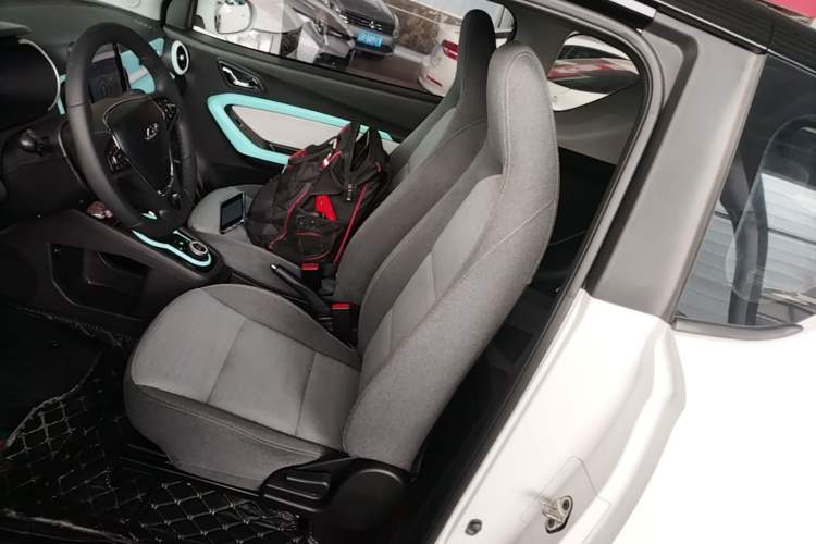 Used Chery QQ Little Ant 2021 150 000 Yuan Ant Fan Edition Ant Cool Version Lithium Iron Phosphate Left Front Seat
