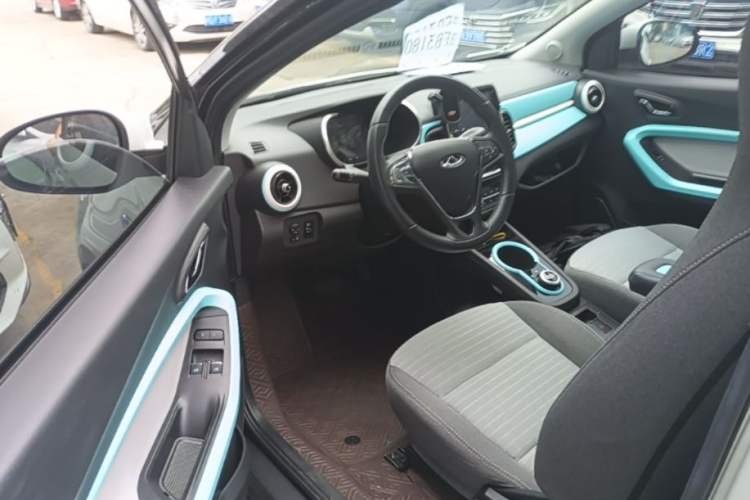 Used Chery QQ Little Ant 2021 150 000 Yuan "Ant Fan" Edition New Ant Xuan Version Lithium-NMC Battery Left Front Seat