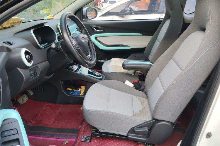 Used Chery QQ Little Ant 2021 150 000 Yuan "Ant Fan" Edition New Ant Xuan Version Lithium-NMC Battery Left Front Seat