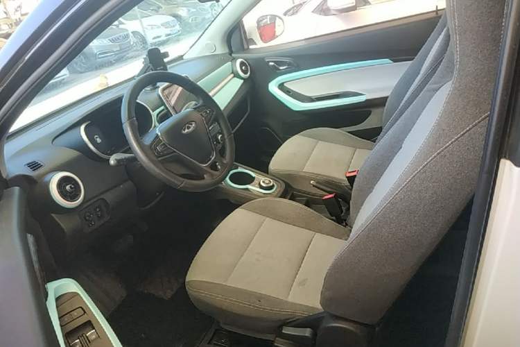 Used Chery QQ Little Ant 2021 150 000 Yuan Ant Fan Edition Ant Trend Version Lithium-Ion Battery Left Front Seat