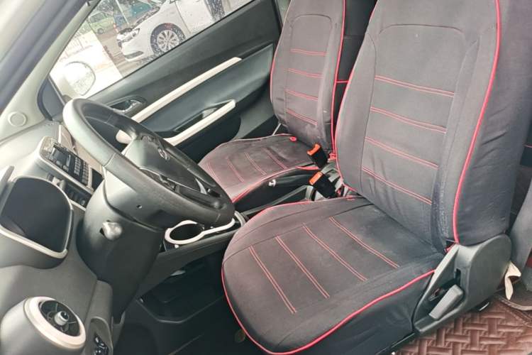 Used Chery QQ Little Ant 2021 200 000-Yuan Ant Fan Edition Energetic Version NMC Lithium Battery 301 km Left Front Seat