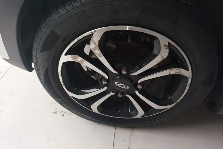 Used Chery QQ Little Ant 2021 150 000 Yuan "Ant Fan" Edition New Ant Xuan Version Lithium-NMC Battery Left Front Wheel Hub