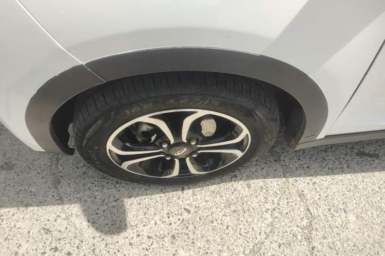 Used Chery QQ Little Ant 2021 Revised Version 150 000 Yuan Ant Fan Edition Ant Tide Version Lithium Iron Phosphate Left Front Wheel Hub