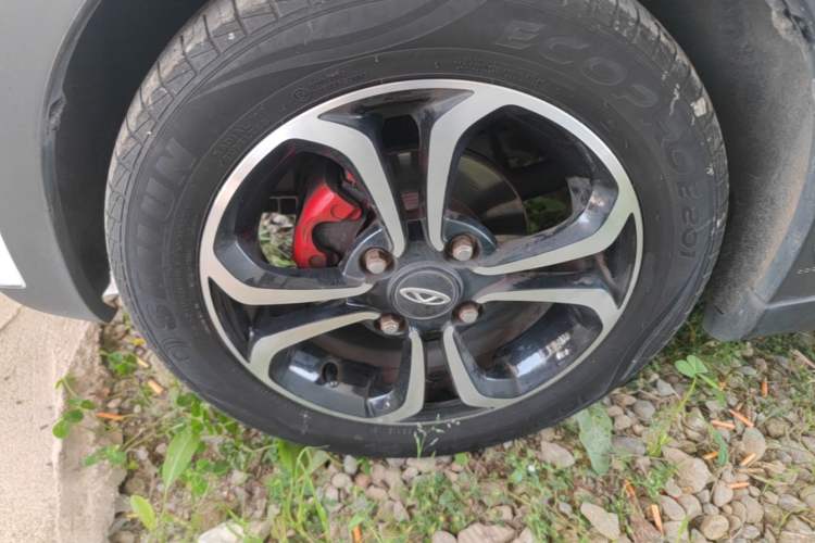 Used Chery QQ Little Ant 2021 150 000 Yuan Ant Fan Edition Ant Cool Version Lithium Iron Phosphate Left Front Wheel Hub