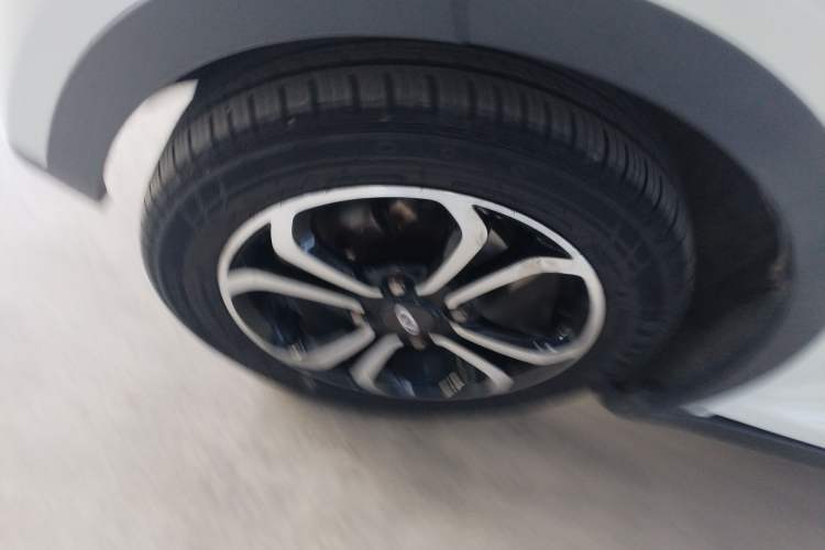 Used Chery QQ Little Ant 2021 150 000 Yuan Ant Fan Edition Ant Cool Version Lithium Iron Phosphate Left Front Wheel Hub