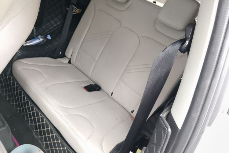 Used Chery QQ Little Ant 2021 200 000 Yuan "Ant Fan" Edition Energized Version NMC Lithium Battery 301 km Left Rear Seat