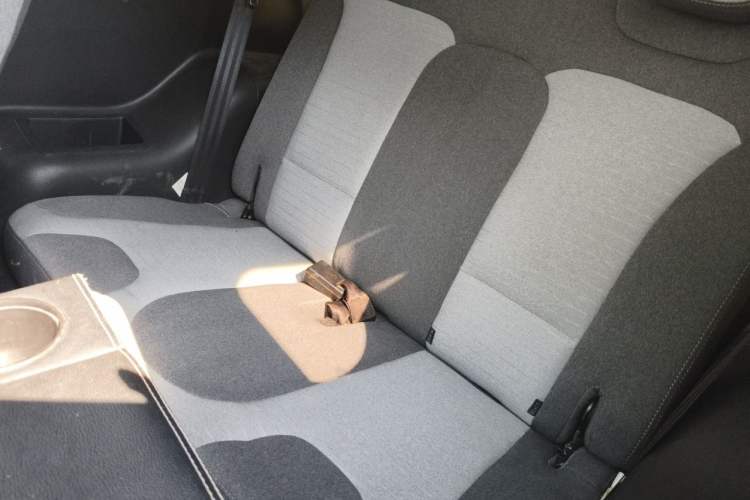 Used Chery QQ Little Ant 2021 150 000 Yuan "Ant Fan" Edition Ant Cool Version with Ternary Lithium Left Rear Seat