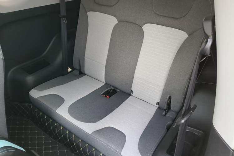Used Chery QQ Little Ant 2021 150 000 Yuan Ant Fan Edition Ant Stylish Version Lithium Iron Phosphate Left Rear Seat