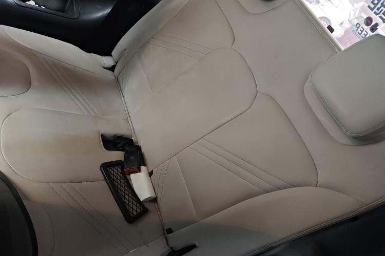 Used Chery QQ Little Ant 2021 150 000 Yuan "Ant Fan" Edition New Ant Cool Version Lithium-Ion Battery Left Rear Seat