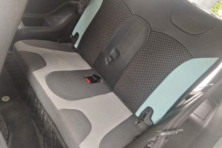 Used Chery QQ Little Ant 2021 150 000 Yuan "Ant Fan" Edition New Ant Xuan Version Lithium-NMC Battery Left Rear Seat
