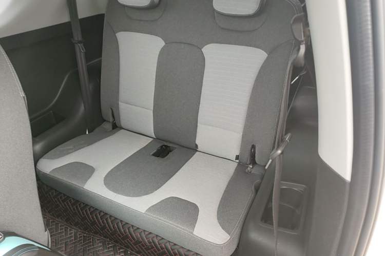 Used Chery QQ Little Ant 2021 150 000 Yuan Ant Fan Edition Ant Stylish Version Lithium-Ion Battery Left Rear Seat