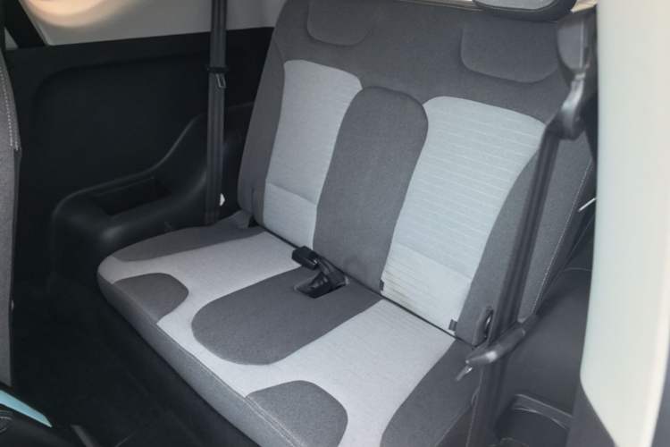 Used Chery QQ Little Ant 2021 150 000 Yuan Ant Fan Edition Ant Trend Version Lithium-Ion Battery Left Rear Seat