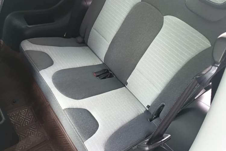 Used Chery QQ Little Ant 2021 150 000 Yuan "Ant Fan" Edition New Ant Xuan Version Lithium-NMC Battery Left Rear Seat