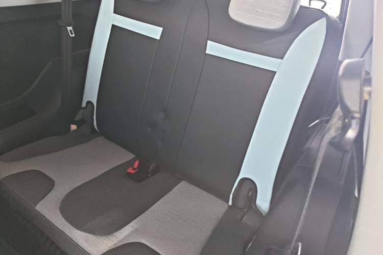 Used Chery QQ Little Ant 2021 200 000-Yuan Ant Fan Edition Energetic Version NMC Lithium Battery 301 km Left Rear Seat