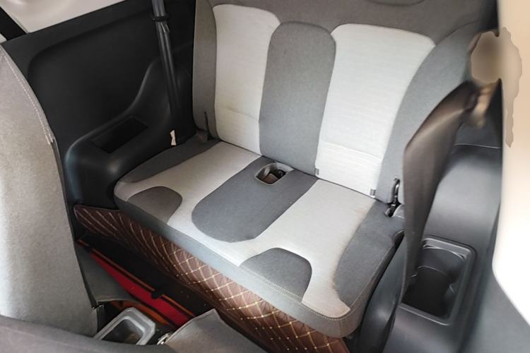 Used Chery QQ Little Ant 2021 150 000 Yuan "Ant Fan" Edition Ant Cool Version with Ternary Lithium Left Rear Seat