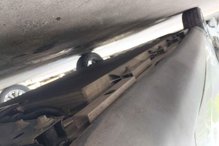 Used Chery QQ Little Ant 2021 200 000-Yuan Ant Fan Edition Oxygen Version Lithium Iron Phosphate 301 km Left Side Sill