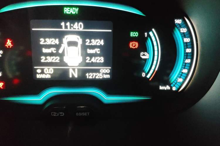 Used Chery QQ Little Ant 2021 200 000-Yuan Ant Fan Edition Talent Version NMC Battery 301 km Odometer Close Up
