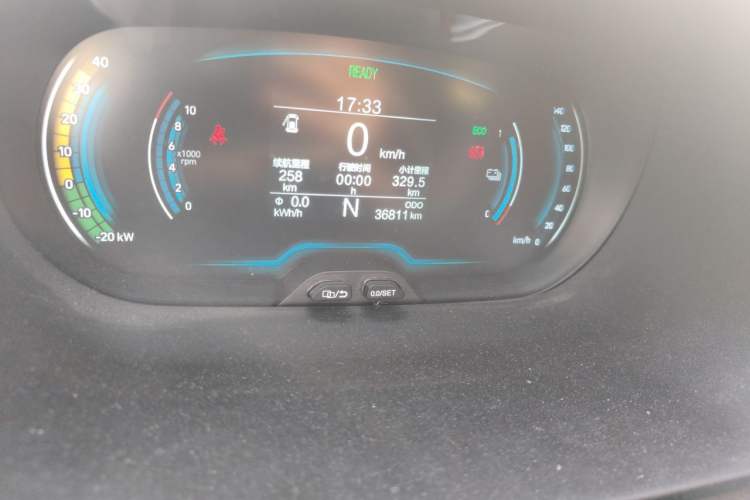 Used Chery QQ Little Ant 2021 200 000-Yuan Ant Fan Edition Talent Version NMC Battery 301 km Odometer Close Up