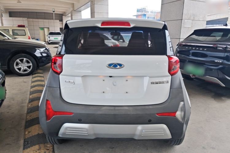 Used Chery QQ Little Ant 2021 150 000 Yuan "Ant Fan" Edition New Ant Cool Version Lithium-Ion Battery Rear