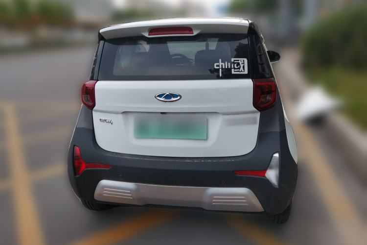 Used Chery QQ Little Ant 2021 150 000 Yuan "Ant Fan" Edition New Ant Cool Version Lithium-Ion Battery Rear
