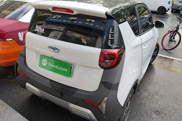 Used Chery QQ Little Ant 2021 200 000-Yuan Ant Fan Edition Talent Version NMC Battery 301 km Rear Right 45 Deg