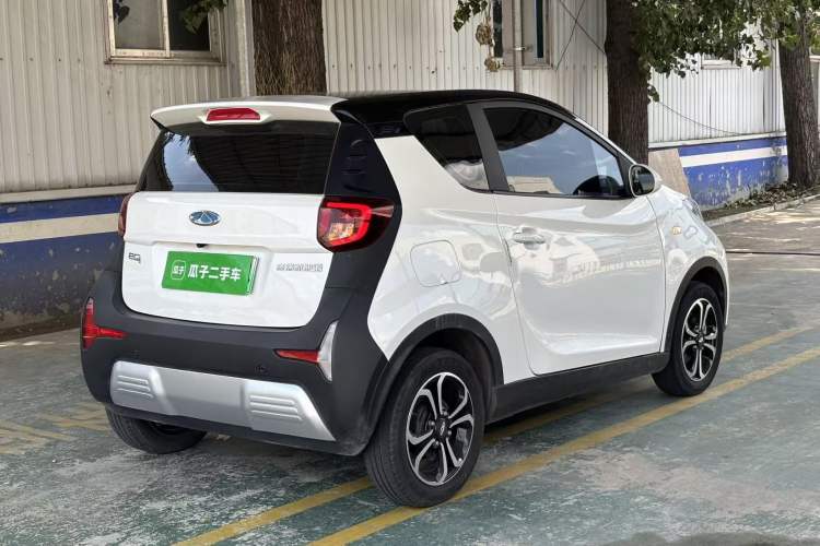 Used Chery QQ Little Ant 2021 150 000 Yuan "Ant Fan" Edition New Ant Cool Version Lithium-Ion Battery Rear Right 45 Deg