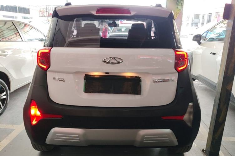 Used Chery QQ Little Ant 2021 200 000 Yuan Ant Fan Edition Energized Version NMC Lithium Battery 408 km Rear