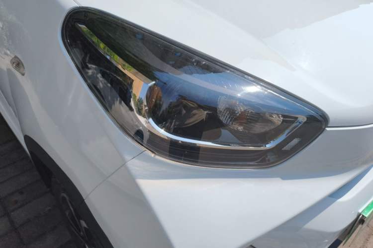 Used Chery QQ Little Ant 2021 150 000 Yuan "Ant Fan" Edition Ant Cool Version with Ternary Lithium Right Front Headlight