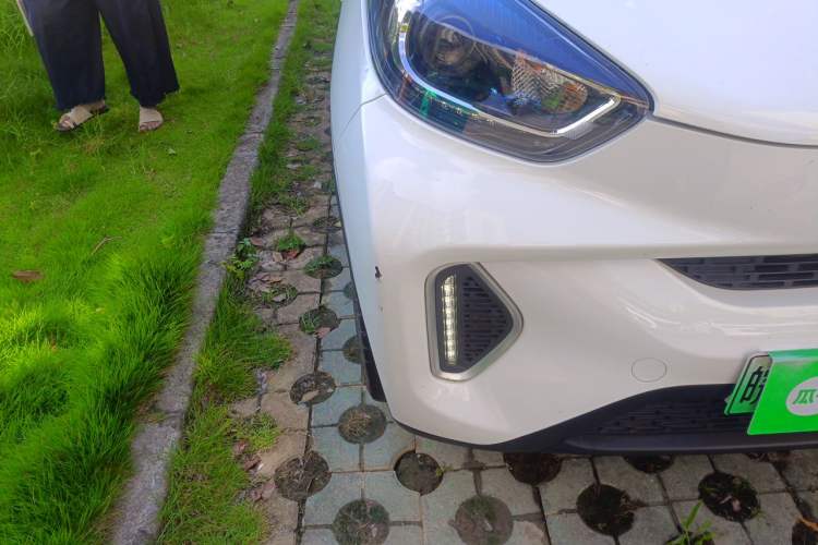 Used Chery QQ Little Ant 2021 150 000 Yuan Ant Fan Edition New Ant Xuan Version Lithium Iron Phosphate Right Front Headlight