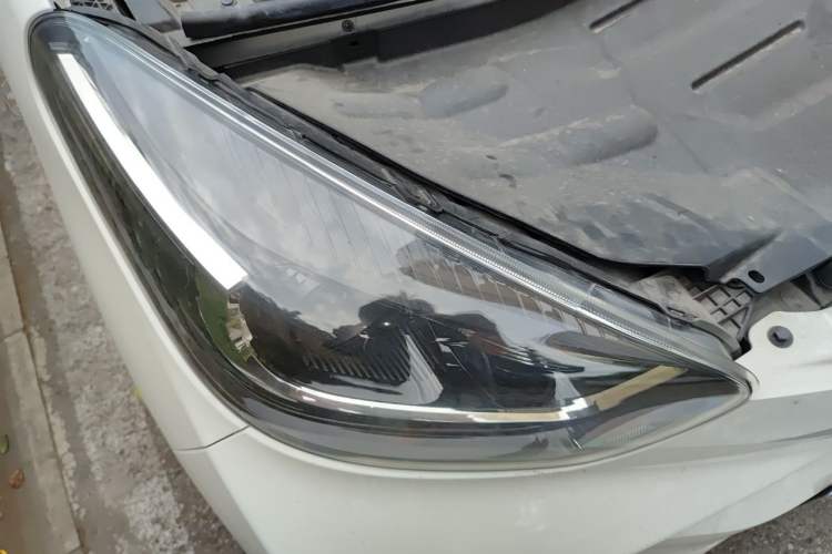 Used Chery QQ Little Ant 2021 Revised Version 150 000 Yuan Ant Fan Edition New Ant Cool Edition Lithium Iron Phosphate Right Front Headlight
