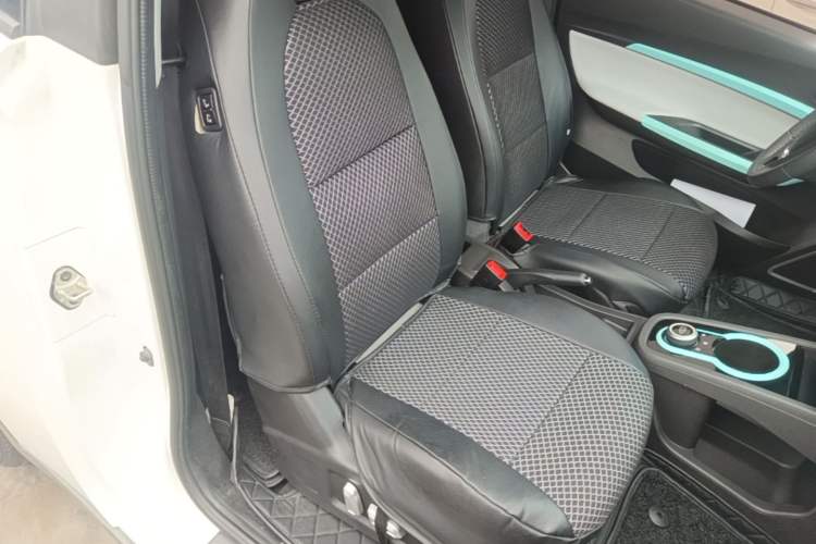 Used Chery QQ Little Ant 2021 150 000 Yuan Ant Fan Edition Ant Cool Version Lithium Iron Phosphate Right Front Seat