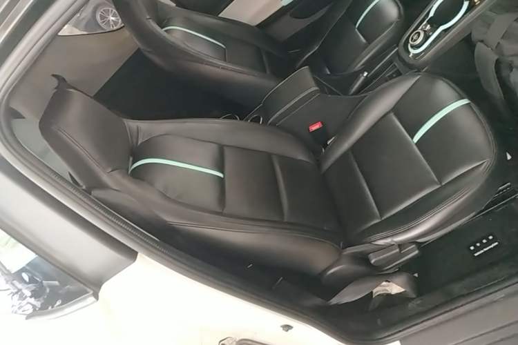 Used Chery QQ Little Ant 2021 150 000 Yuan Ant Fan Edition Ant Trend Version Lithium Iron Phosphate Right Front Seat