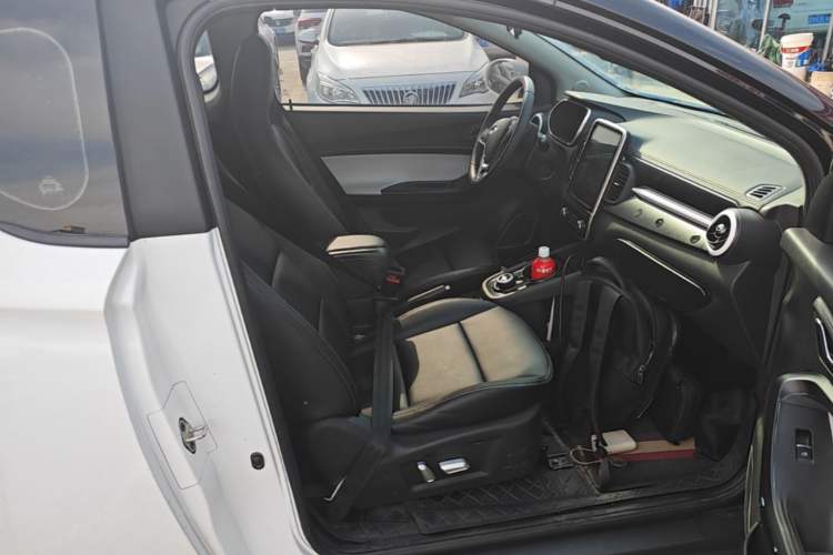 Used Chery QQ Little Ant 2021 150 000 Yuan Ant Fan Edition Ant Cool Version Lithium Iron Phosphate Right Front Seat