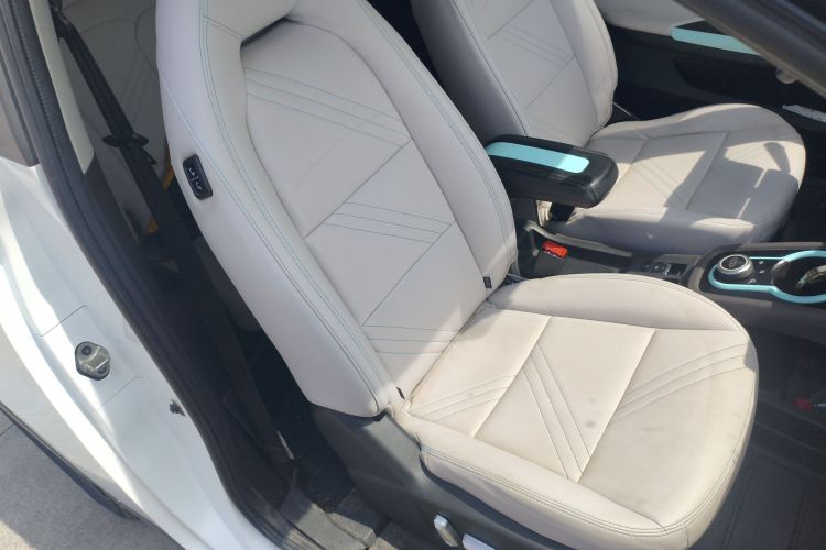 Used Chery QQ Little Ant 2021 150 000 Yuan Ant Fan Edition Ant Trend Version Lithium-Ion Battery Right Front Seat